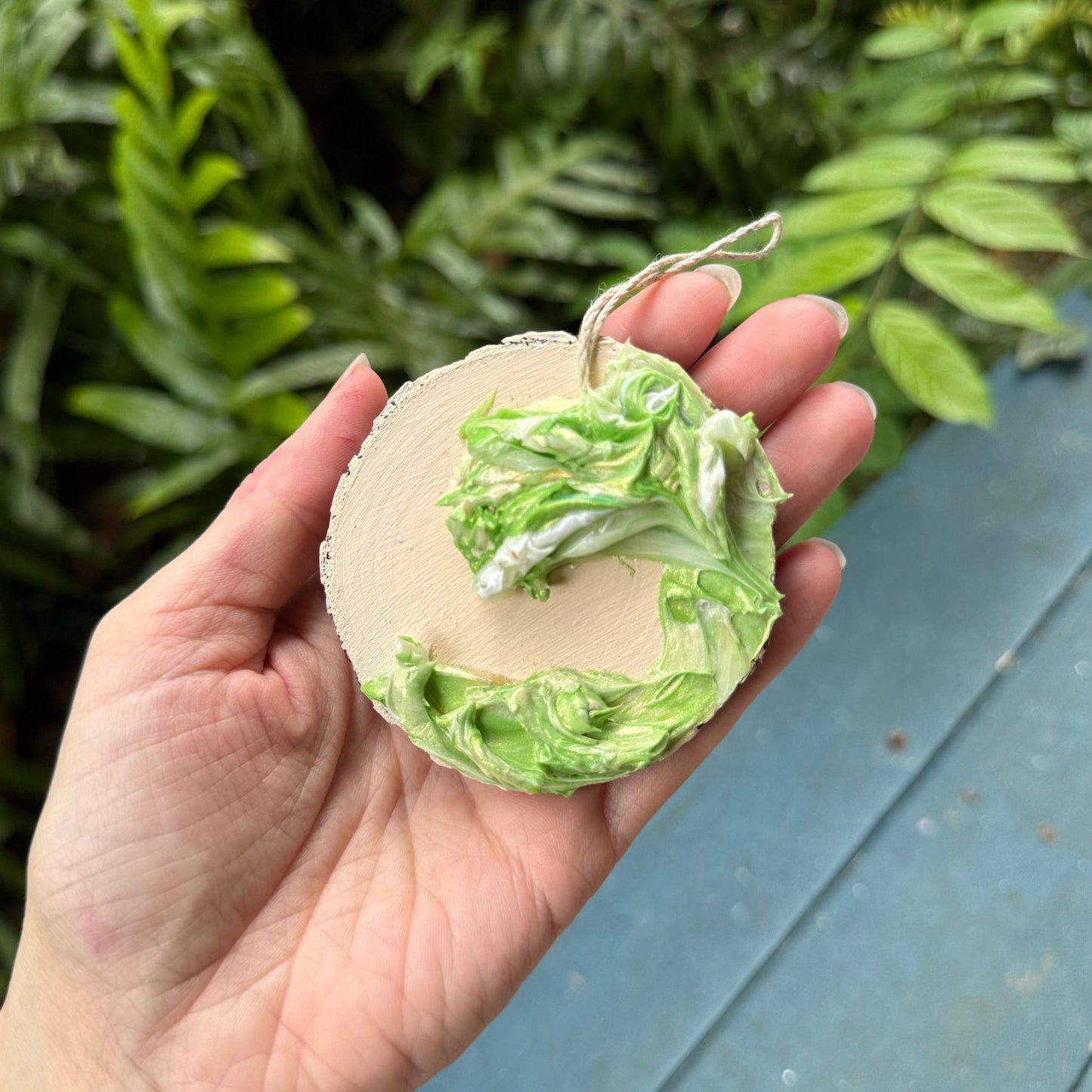 Ornament 79